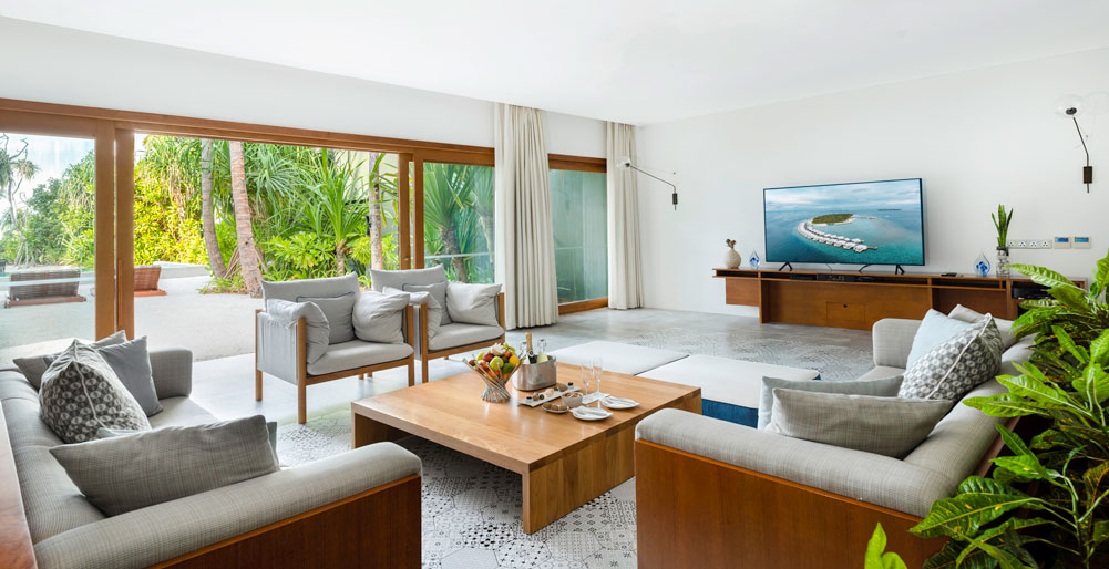 Amilla Beach Residences - 4 Bedroom - Cozy sofa and couch